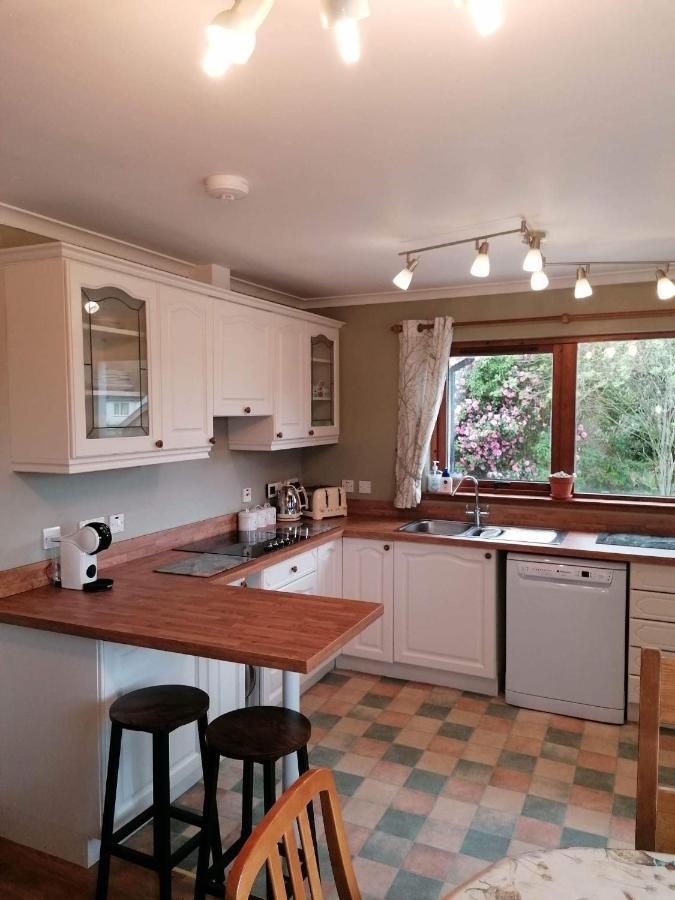 Brackenbrae Holiday Cottage Acharacle エクステリア 写真