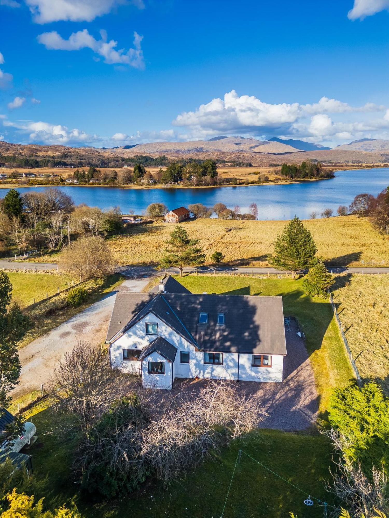 Brackenbrae Holiday Cottage Acharacle エクステリア 写真